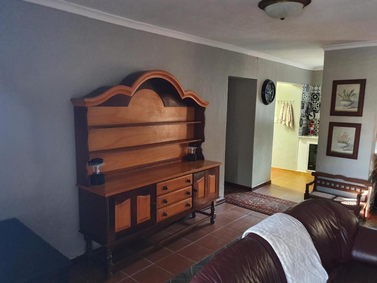 Alm-ue Dullstroom